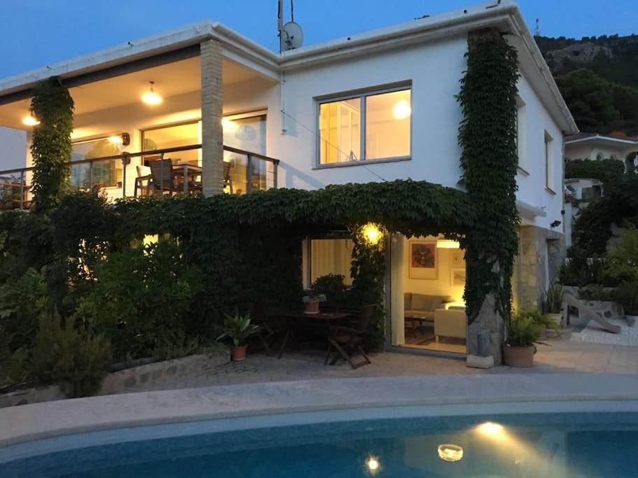 Villa In Albir ラルファス・デル・ピ エクステリア 写真